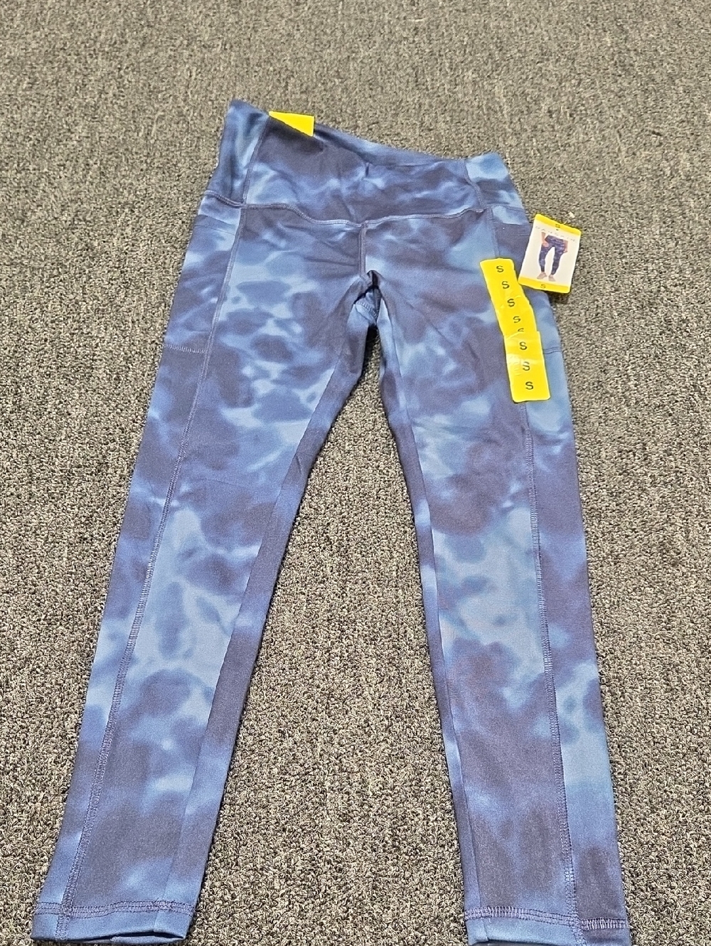 (#1) Danskin Blue Tie-Dye Workout Leggings